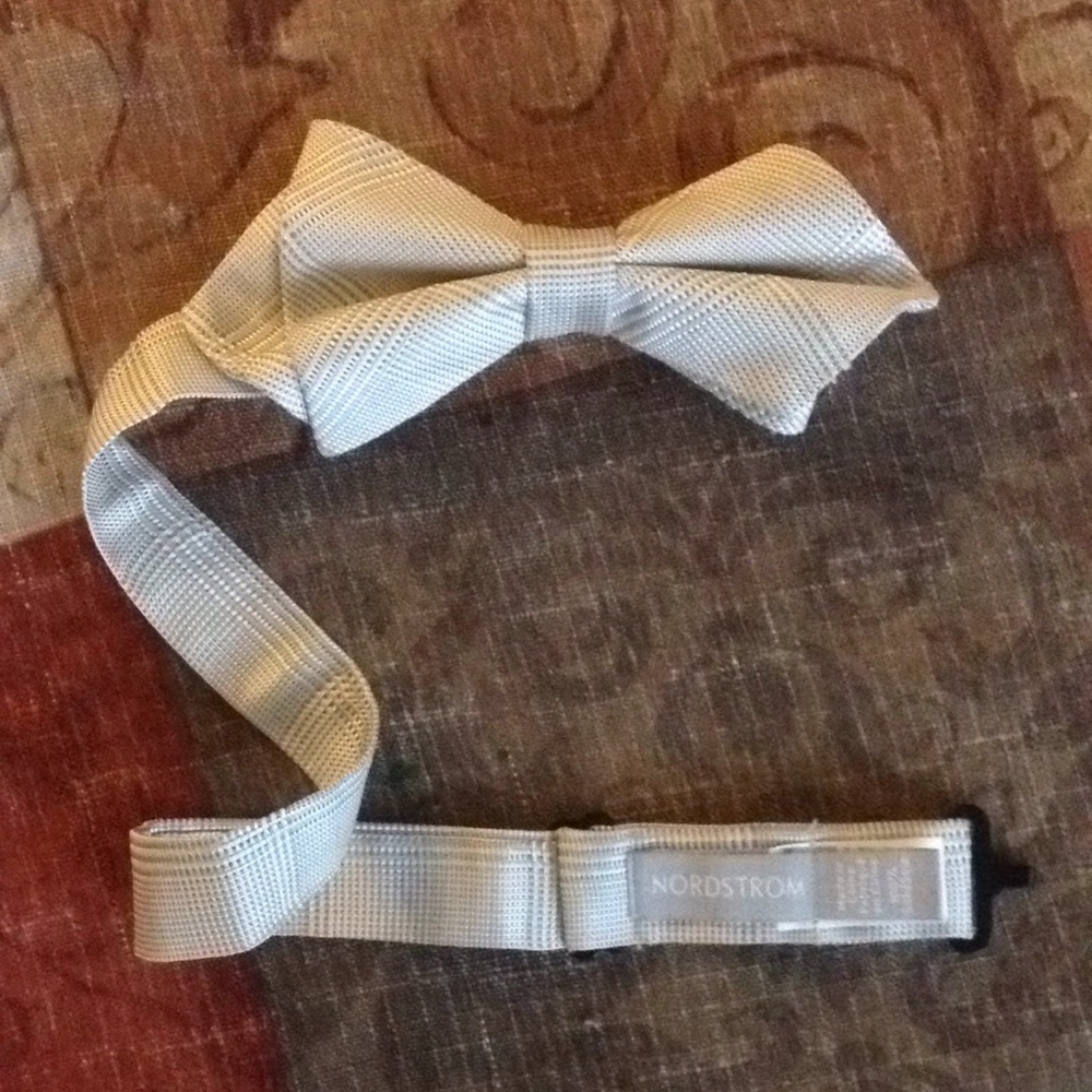 BRAND NEW! Boy's Nordstrom White Bow Tie
